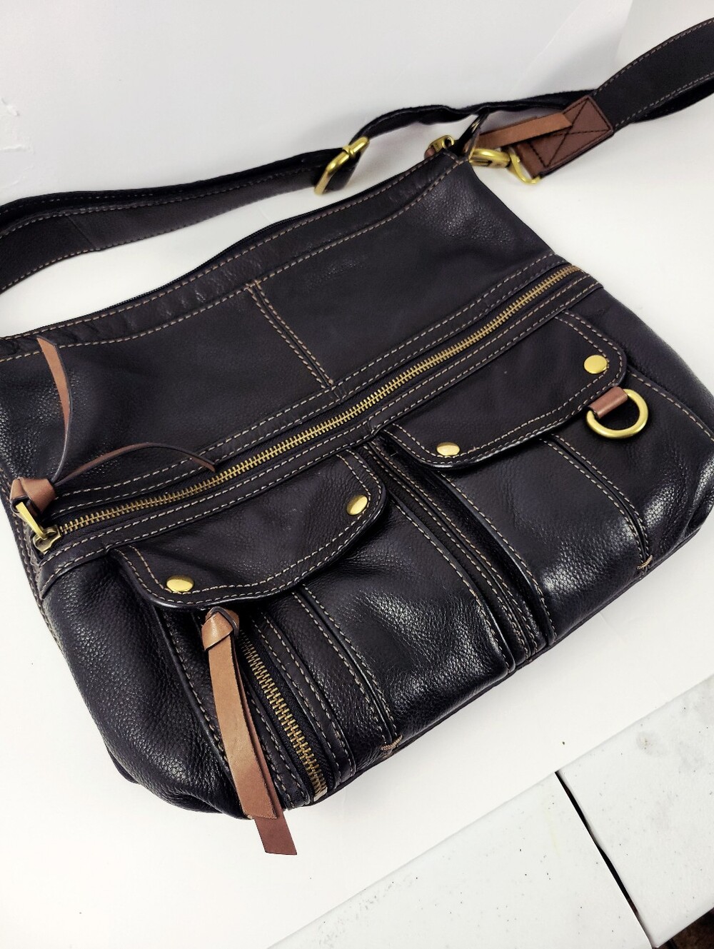 Fossil Leather Crossbody Messenger Bag - Black 13x11x2